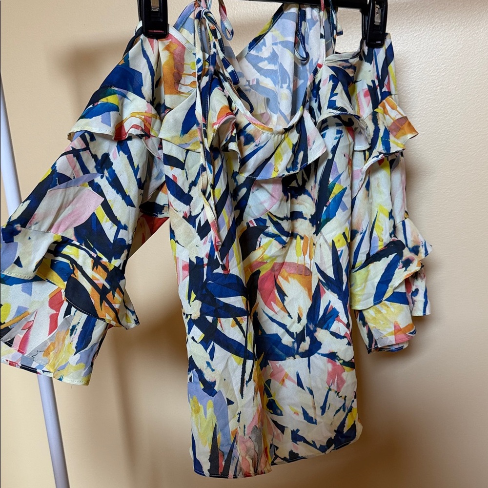 Women's Multi-Color Ruffle Off-Shoulder Blouse - Picture 3 of 3
